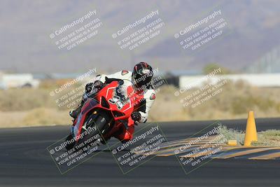 media/May-13-2023-SoCal Trackdays (Sat) [[8a473a8fd1]]/Turn 4 (820am)/